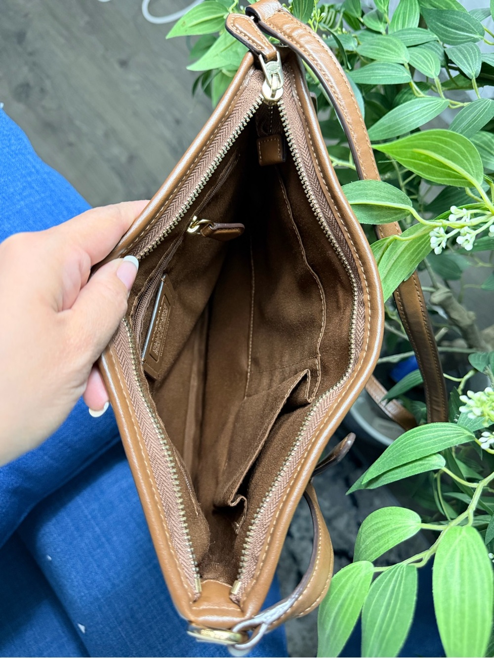 Coach Tan Signature Canvas Crossbody Bag - Picture 8 of 10